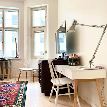 Art Nouveau - Jugend Talo In Center *