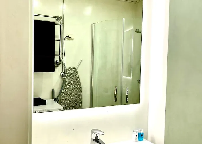 Art Nouveau - Jugend Talo In Center *